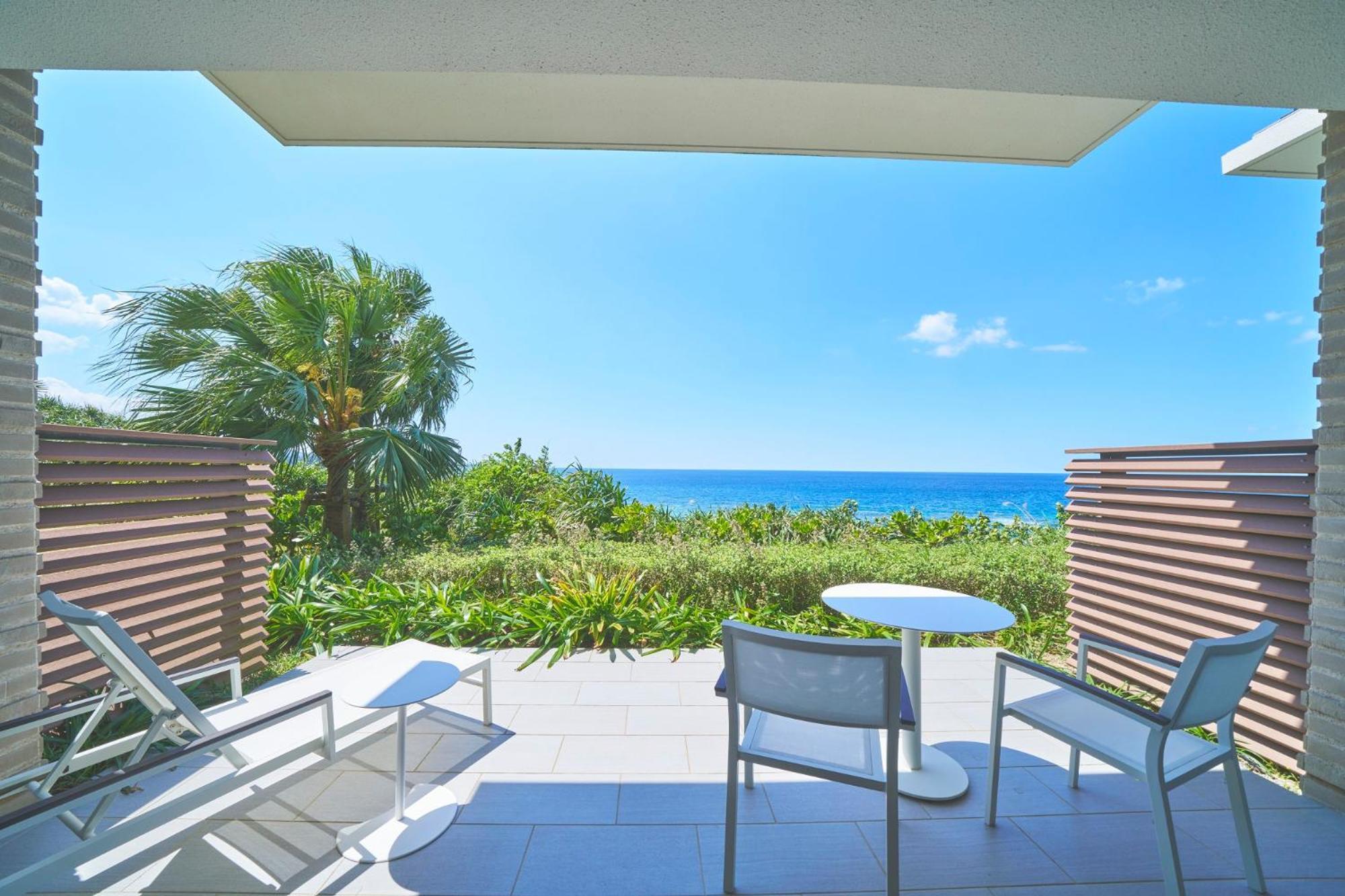 Halekulani Okinawa Hotel Onna Exterior photo